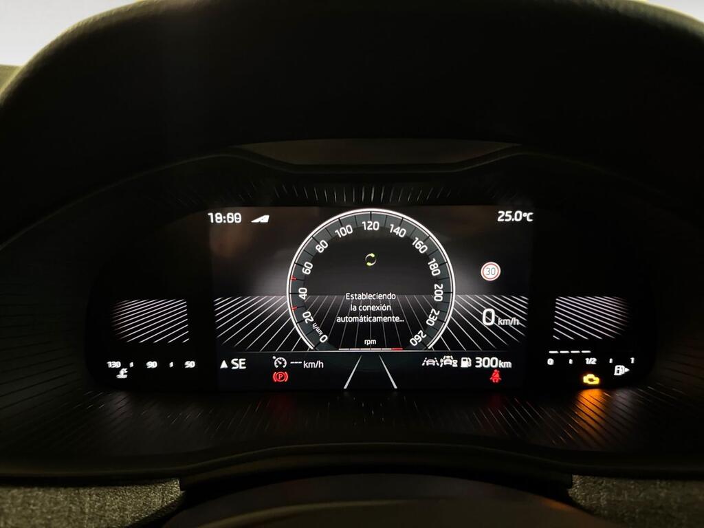 Skoda Kamiq 1.0 TSI 85kW (115CV) SELECTION // 17.816 km
