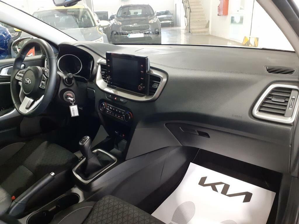 Kia Ceed 1.0 T-GDi 88kW (120CV) Drive// 57.000 km