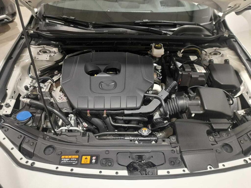 Mazda 3 2.5L e-SKYACTIV G MHEV 103kW Prime-line // 25.725 km