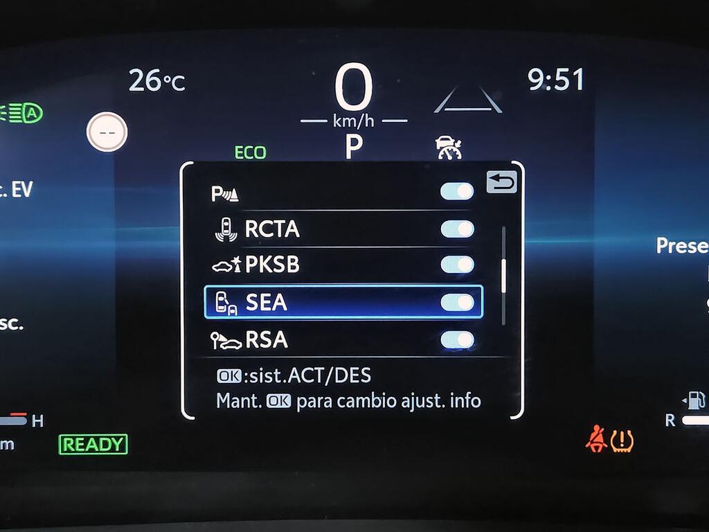 Toyota C-HR 1.8 140H Advance // 50.871 km