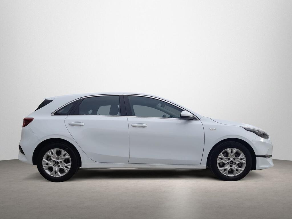 Kia Ceed 1.0 T-GDi 88kW (120CV) Drive 120 CV // 29.500 km