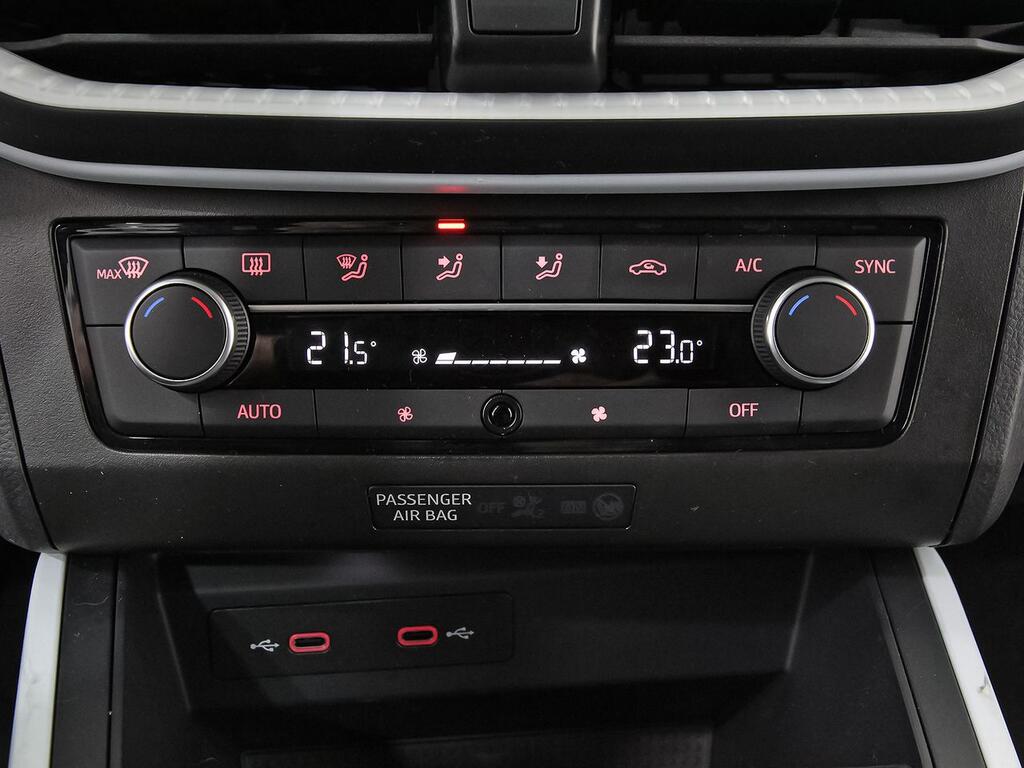SEAT Arona 1.0 TSI 81kW (110CV) Style XL  //  14.465 km