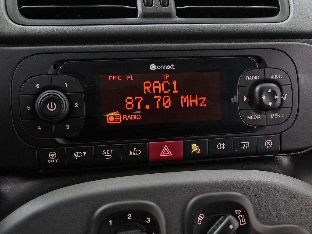 Fiat Panda City Life Hybrid 1.0 Gse 51kw (70CV)  //  54.845 km