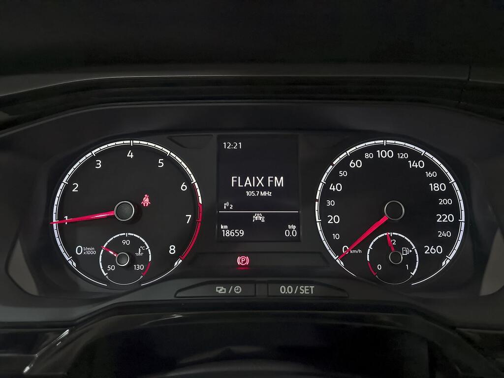Volkswagen Polo Advance 1.0 TSI 70kW (95CV)   //  18.599 km