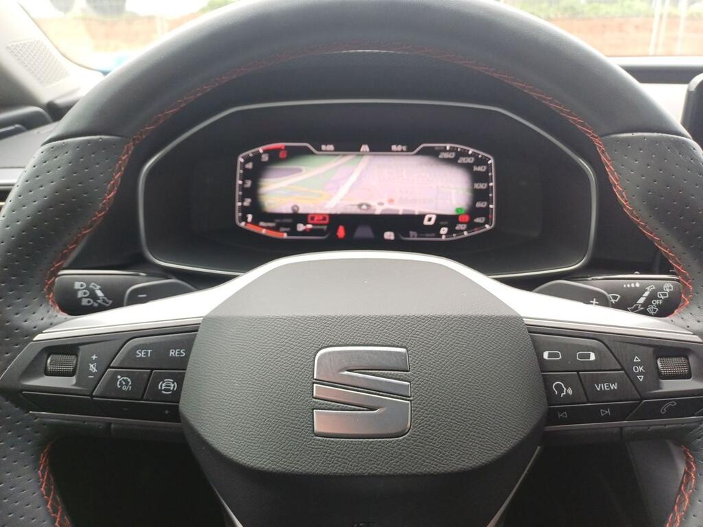 SEAT Leon 2.0 TDI 110kW DSG-7 S&S FR XS  //  31.091 km