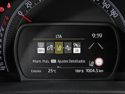 Toyota Aygo X Cross 1.0 VVT-I 72CV Play  //  32.675 km