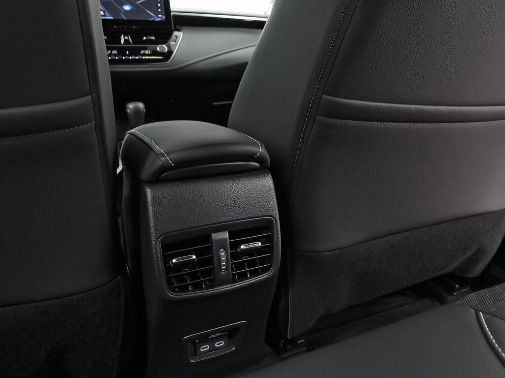 Toyota Corolla 140H Style Edition  //  16.950 km