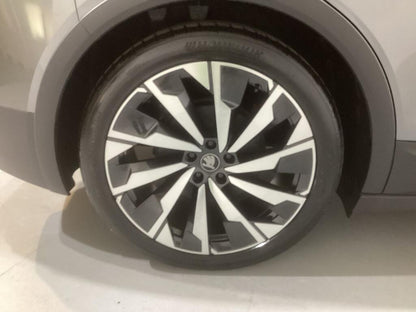 Skoda Elroq 150 kW (204 CV) 63 kWh Sportline //  1 km