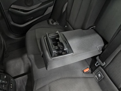 BMW Serie 1 118d Business Auto //  68.006 KM