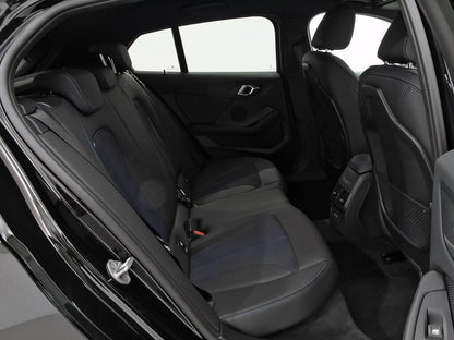 BMW Serie 1 118i Corporate Auto 140 cv  //  30.667 km