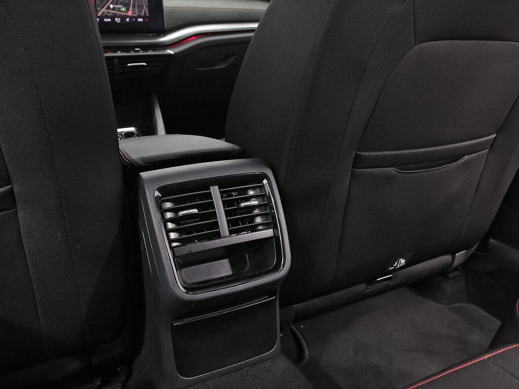 Skoda Octavia Combi 2.0 TSI 180kW (245CV) DSG RS  //  19.459 km