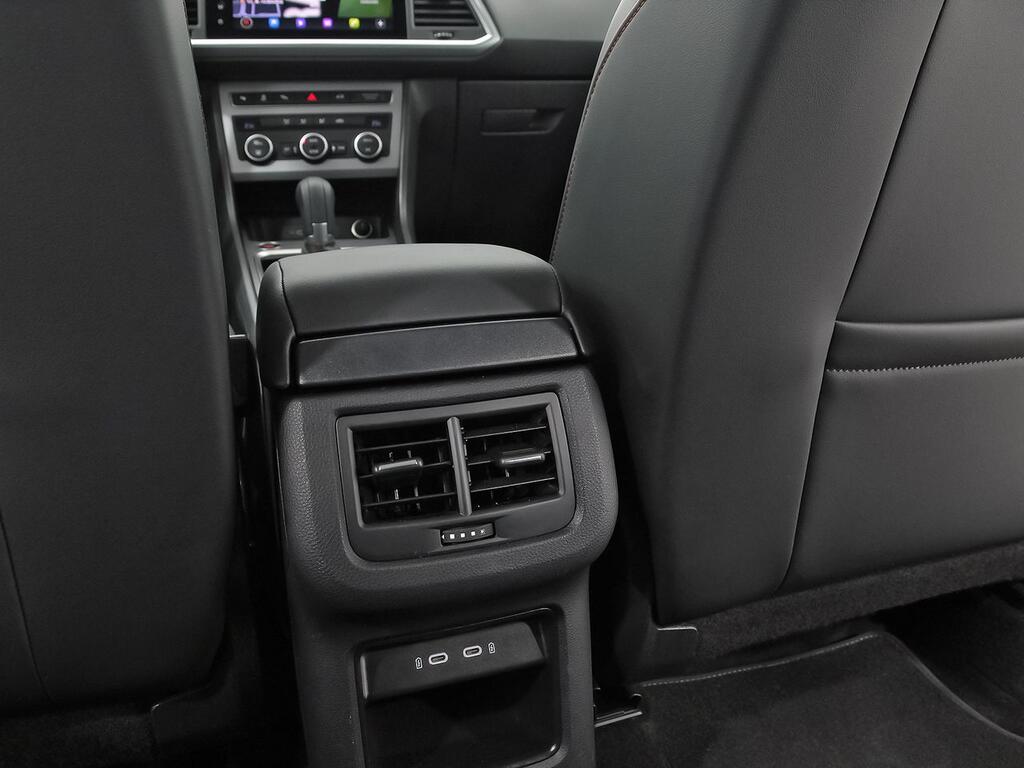 SEAT Ateca 1.5 TSI 110kW DSG FR Special Edition   //  15.909 km