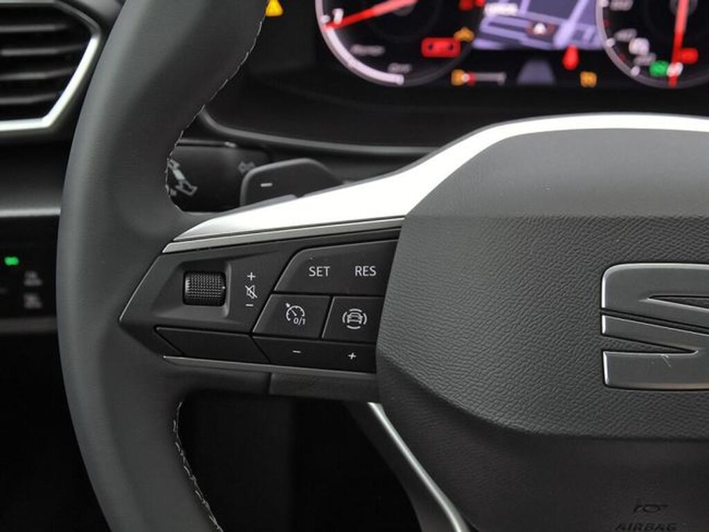 Seat Leon 2.0 TDI DSG-7 Style XL (150cv) // 41.910km - 2024