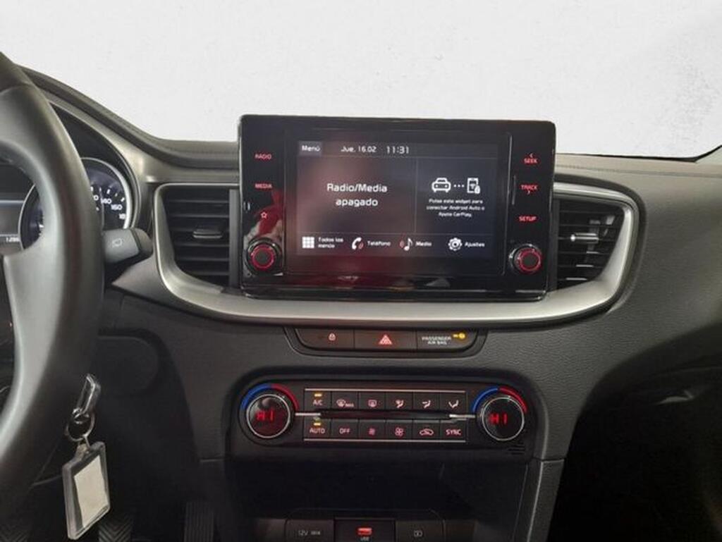 Kia Ceed 1.0 T-GDi Drive (120cv) // 37.000km - 2022