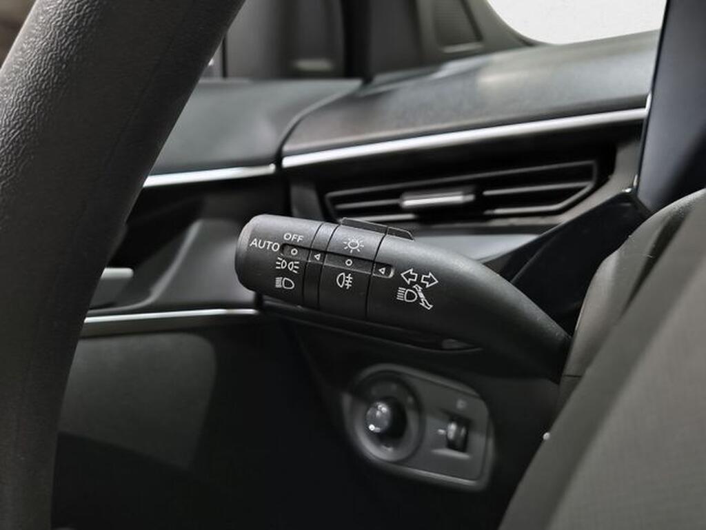 MG MG3 Hybrid+ Comfort (195cv) // 20.321km - 2025