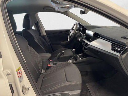 Skoda Kamiq 1.0 TSI Ambition (110cv) // 28.559km - 2023