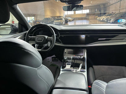 Audi Q8 45 TDI 170kW Black L quattro tiptronic 231 CV  //  70.462 km