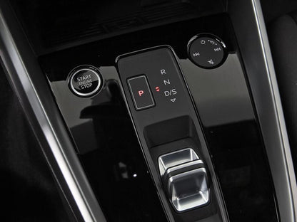 Audi A3 Sportback Advanced 30 TFSI 81kW S tronic  // 20.393 km