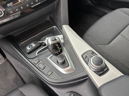BMW SERIE 3 318D AUT. 150CV // 58.872 km