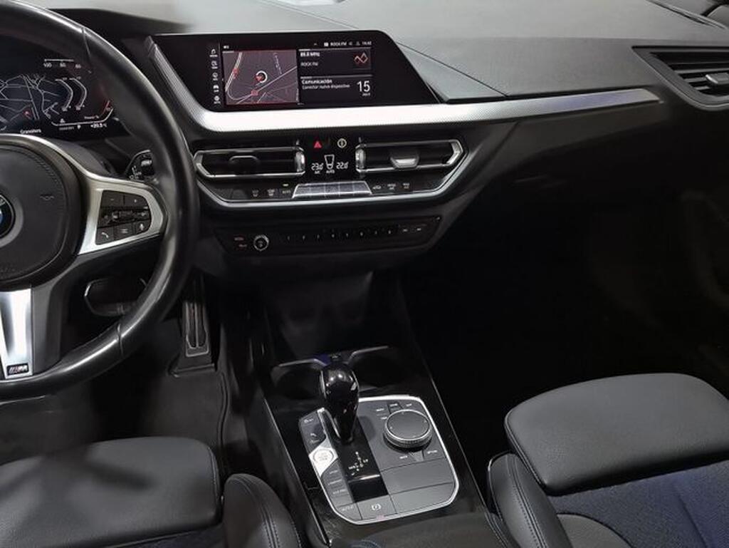 BMW Serie 1 116d Corporate Auto (116cv) // 90.946km - 2022