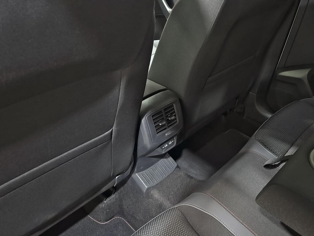 Volkswagen T-Roc Sport 1.5 TSI 110kW (150CV) DSG  //  42.009 km