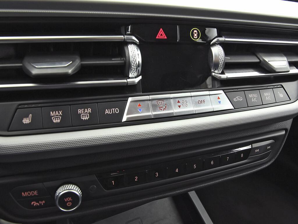 BMW Serie 1 118i  (140 CV)  //  63.400 km
