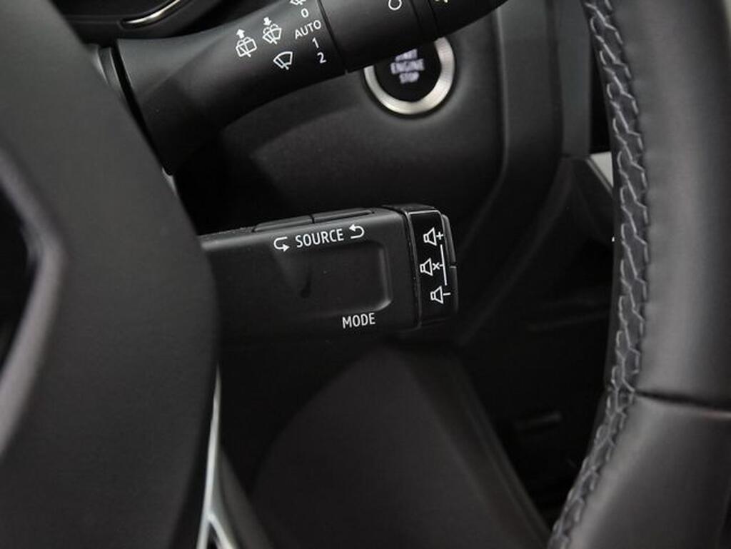 Renault Captur techno TCe (90cv) // 25.869 - 2025
