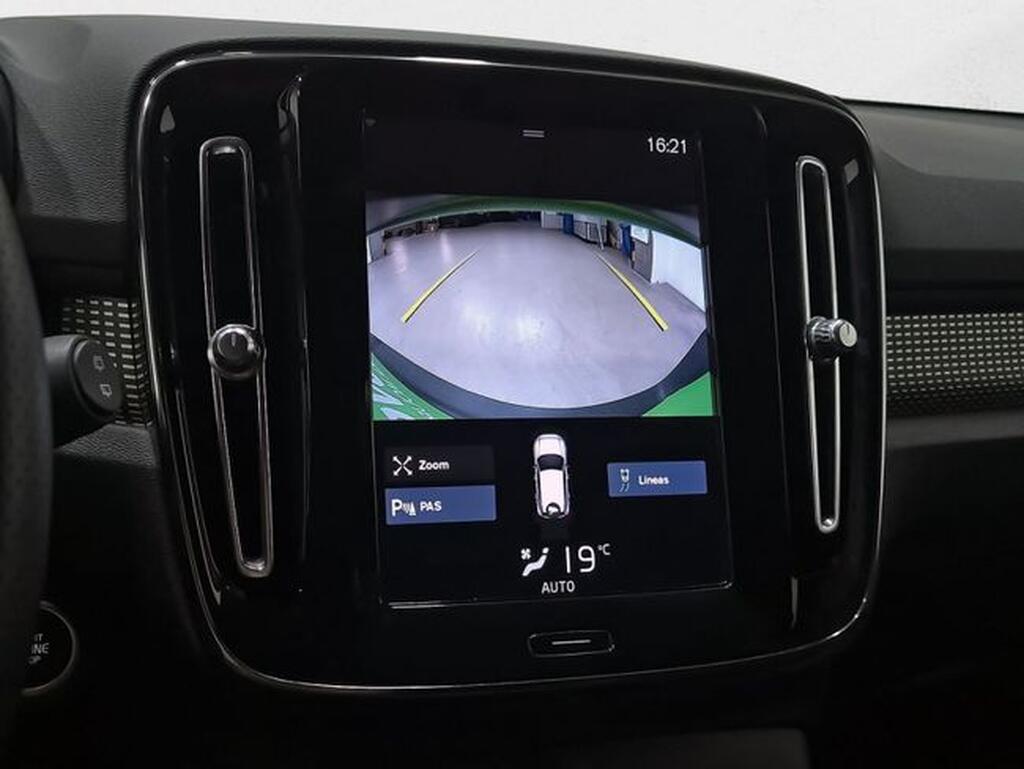 Volvo XC40 1.5 T3 R-Design (156cv) // 63.392km - 2019