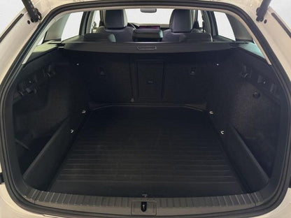 Skoda Octavia Combi 1.5 TSI DSG m-HEV Plus (150cv) // 9.874 - 2026