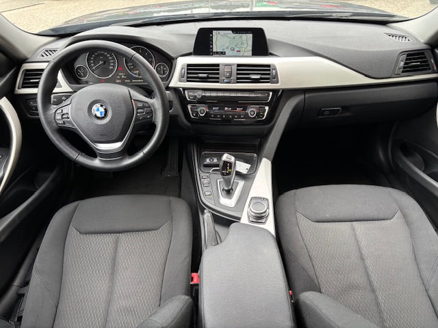 BMW SERIE 3 318D AUT. 150CV // 58.872 km