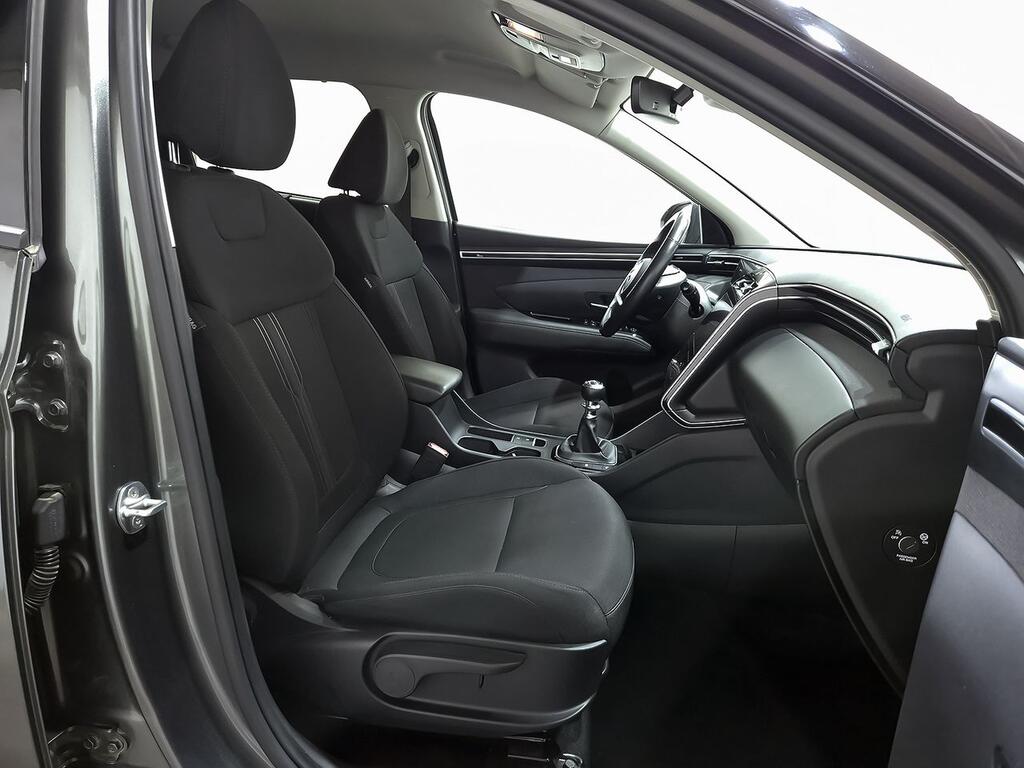 Hyundai Tucson 1.6 CRDI 100kW (136CV) 48V Tecno DCT 2C  //  70.992 km