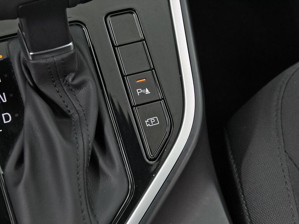 Kia Niro 1.6 GDi PHEV 104kW (141CV) Concept //    46.203 km