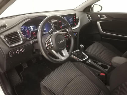 Kia XCeed 1.0 T-GDi Drive 88kW (120CV)  //  26.000 km