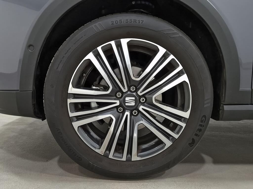 SEAT Arona 1.0 TSI 85kW (115CV) Xperience  //  11.677 km