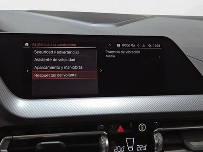 BMW Serie 1 116d Corporate Auto (116cv) // 90.946km - 2022