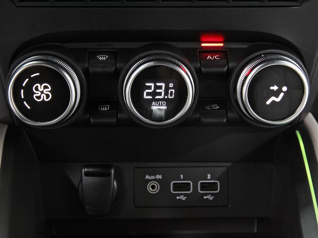 Renault Clio Initiale Paris E-Tech Híbrido 103 kW  //  16.216 km