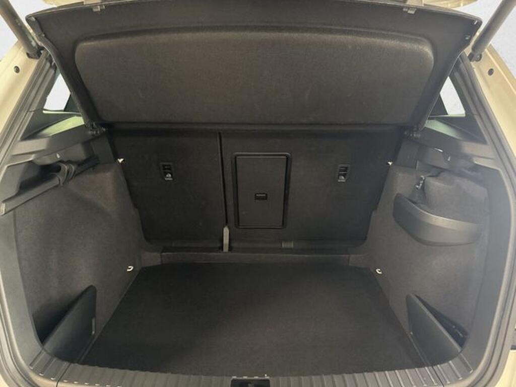 Skoda Karoq 1.5 TSI DSG Sportline (150cv) // 32.221km - 2025