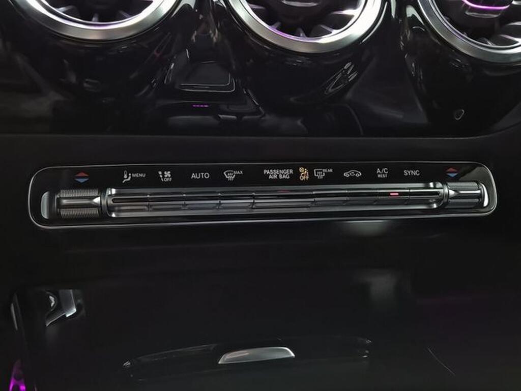 Mercedes Clase A A200d Auto. (150cv) // 50.099km - 2023