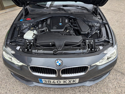 BMW SERIE 3 318D AUT. 150CV // 58.872 km