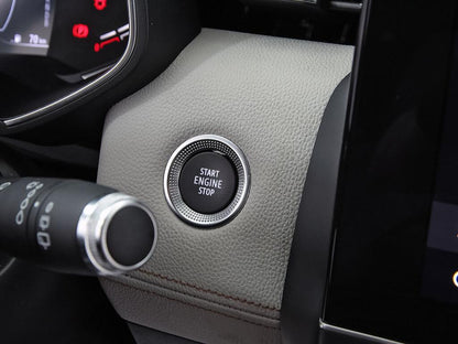 Renault Clio Initiale Paris E-Tech Híbrido 103 kW  //  16.216 km