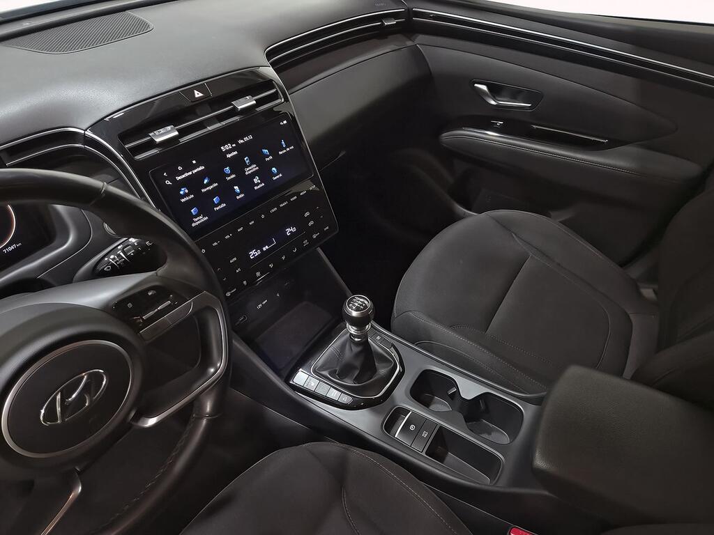 Hyundai Tucson 1.6 CRDI 100kW (136CV) 48V Tecno DCT 2C  //  70.992 km