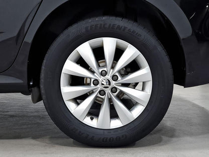 Skoda Kamiq 1.0 TSI 81kW (110CV) Ambition  //  73.799 km