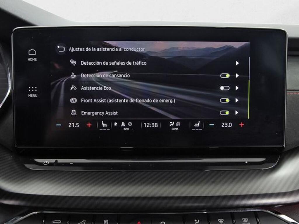 Skoda Octavia Combi 2.0 TSI DSG RS (245cv) // 19.984km - 2024