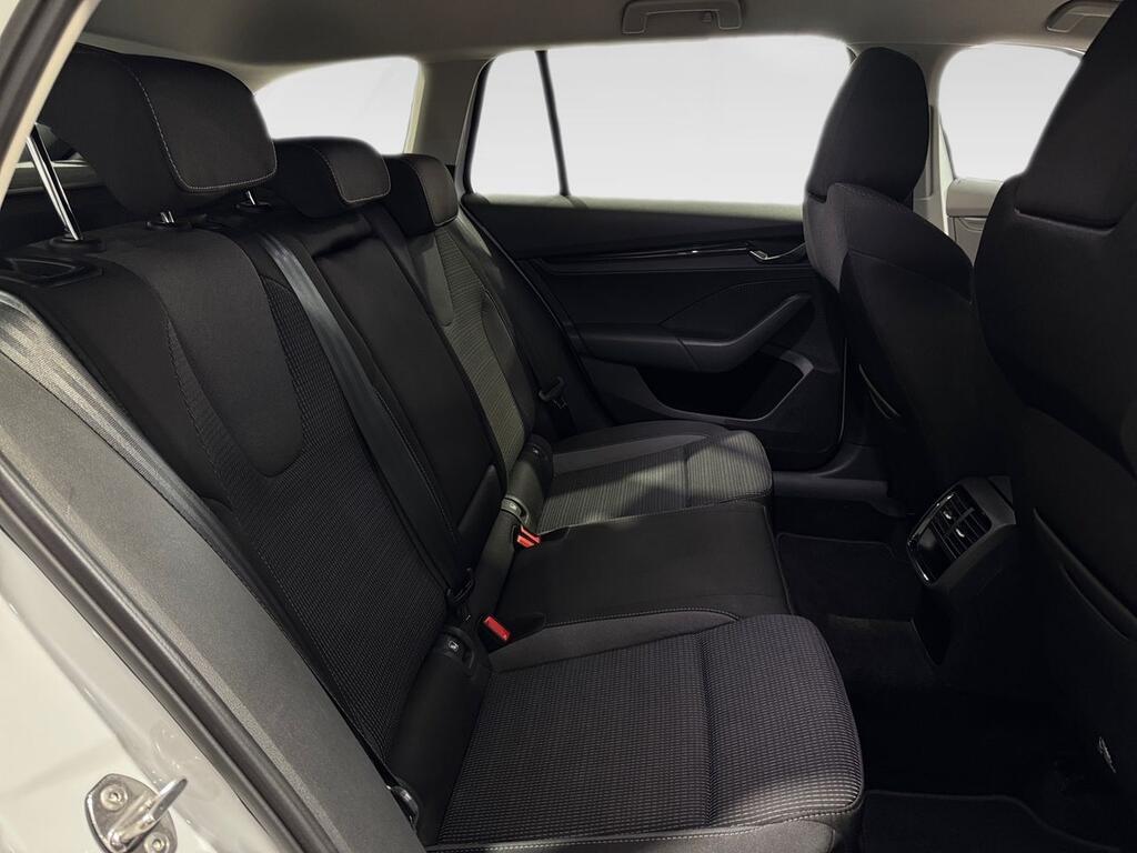 Skoda Octavia Combi 1.4 TSI 150kW(204CV)DSG PHEV Style  //  16.850 km