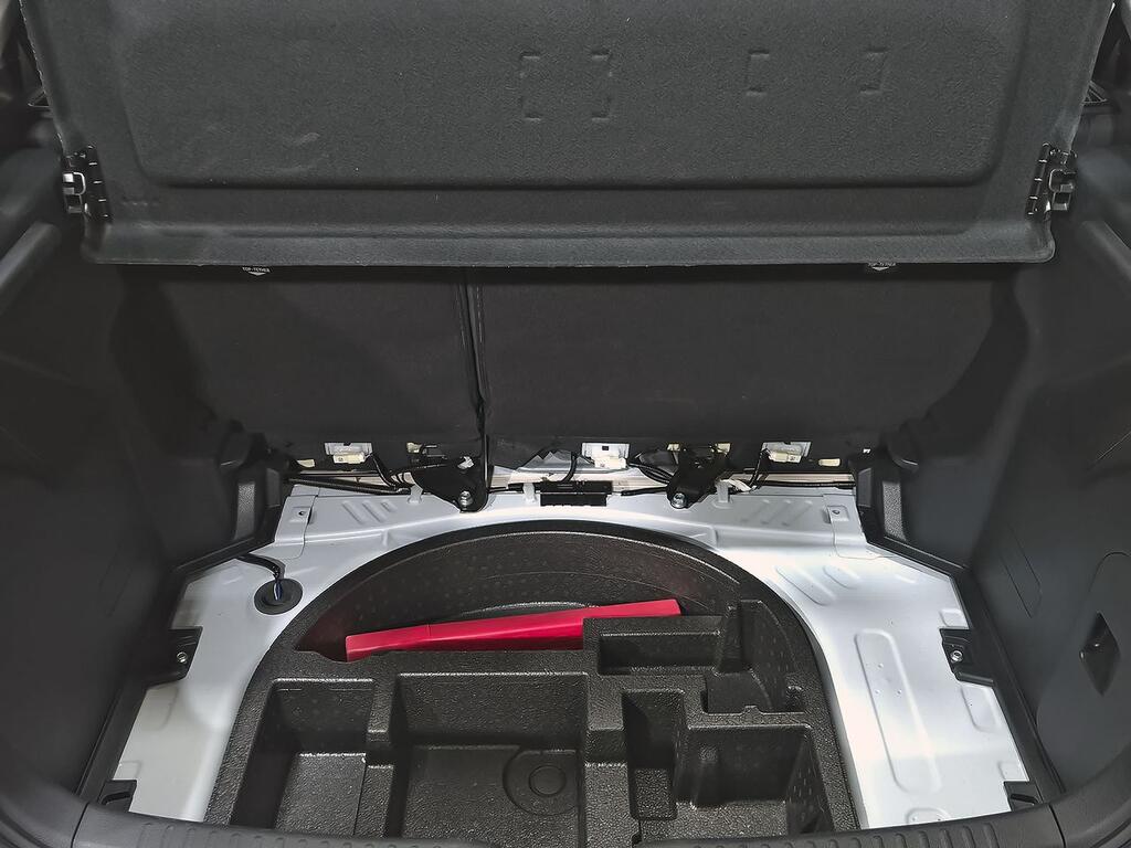 Toyota Yaris 1.5 120H Active Plus  //  31.594 km