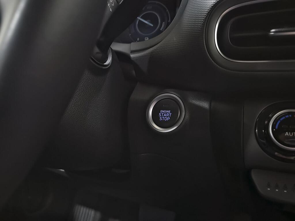 Hyundai Kona 1.6 GDI HEV Tecno 2C DCT  //  53.419 km