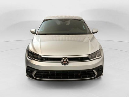 Volkswagen Polo R-Line 1.0 TSI DSG (110cv) // 34.886km - 2022