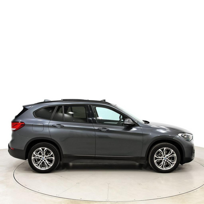 BMW X1 sDrive18i  //  71.441 km