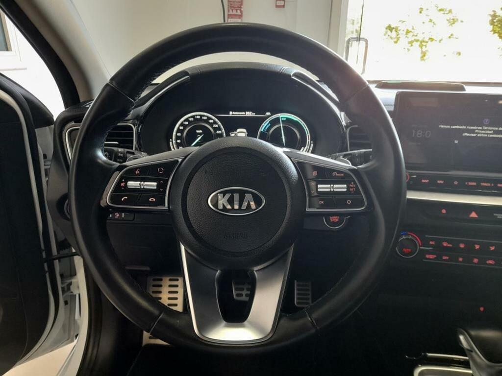 Kia Ceed Tourer 1.6 GDi PHEV 104kW (141CV) eTech  //  37.500 km