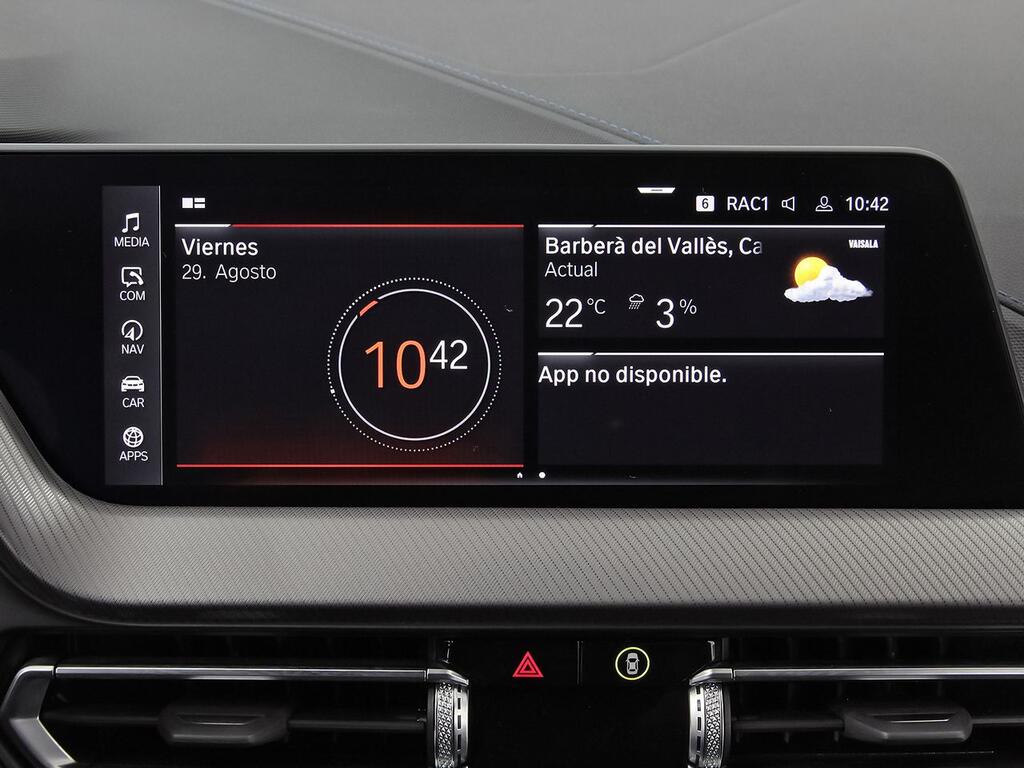 BMW Serie 1 118i Corporate Auto 140 cv  //  30.667 km